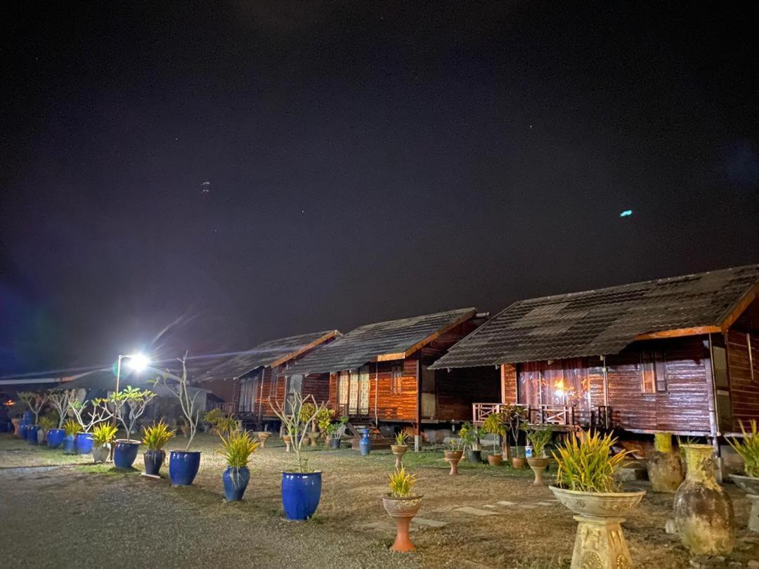 Tamteh Homestay Ayer Hitam Exteriér fotografie