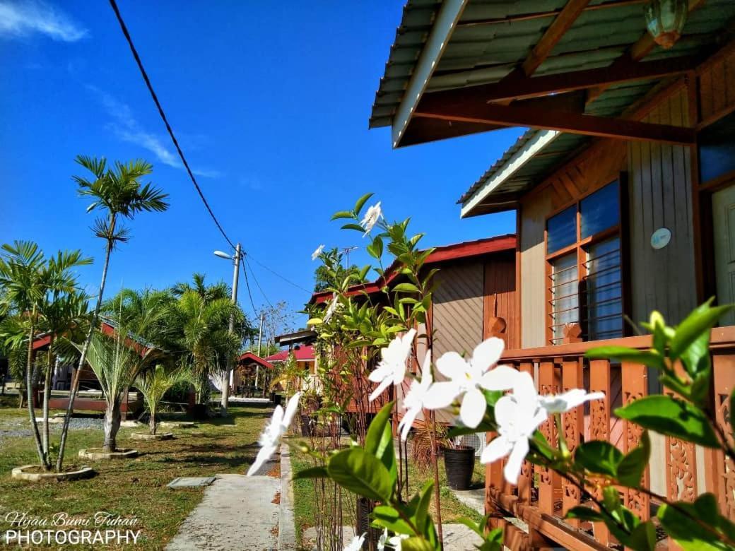 Tamteh Homestay Ayer Hitam Exteriér fotografie