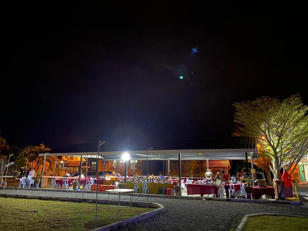 Tamteh Homestay Ayer Hitam Exteriér fotografie