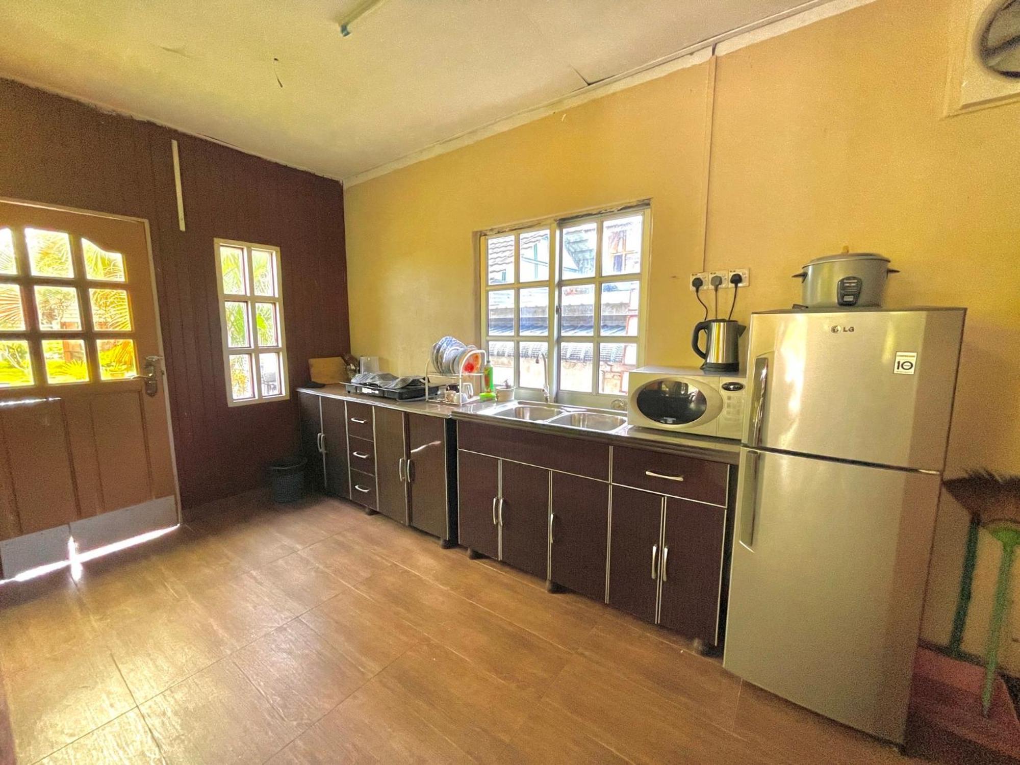 Tamteh Homestay Ayer Hitam Exteriér fotografie